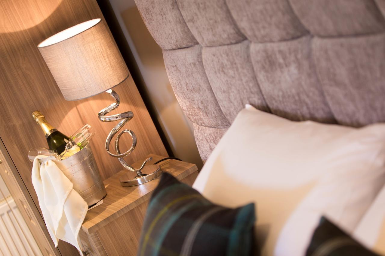 Templehall Hotel Morebattle Екстер'єр фото